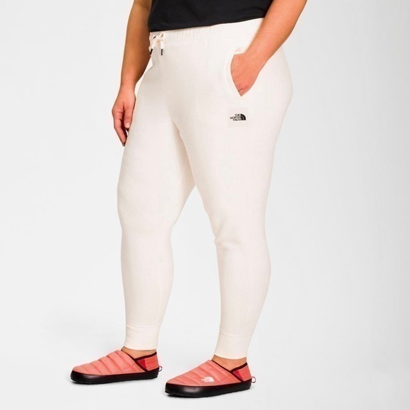 The North Face Pants - The North Face Box NSE Jogger